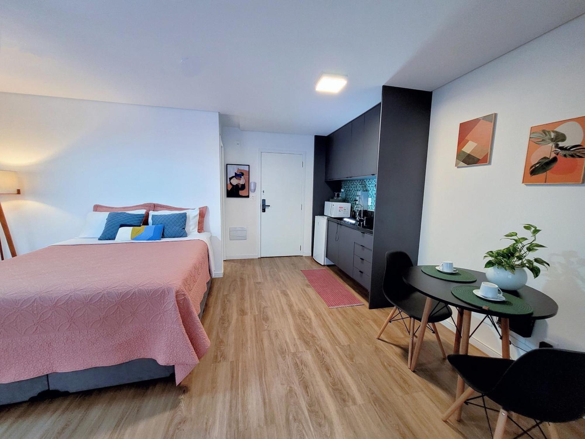 Charmoso Em Pinheiros 250 Metros Da Estacao Oscar Freire Hospital Clinicas Nubank Incor Paulista Apartamento *