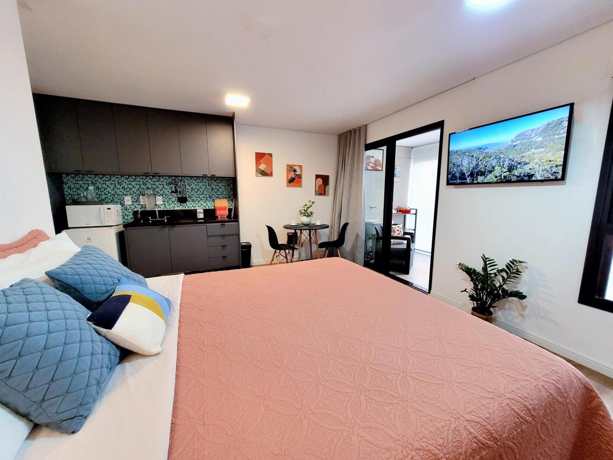 Charmoso Em Pinheiros 250 Metros Da Estacao Oscar Freire Hospital Clinicas Nubank Incor Paulista Apartamento *